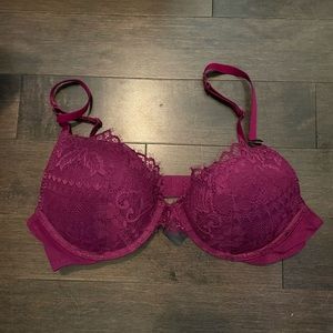 La senza bra size: 36B